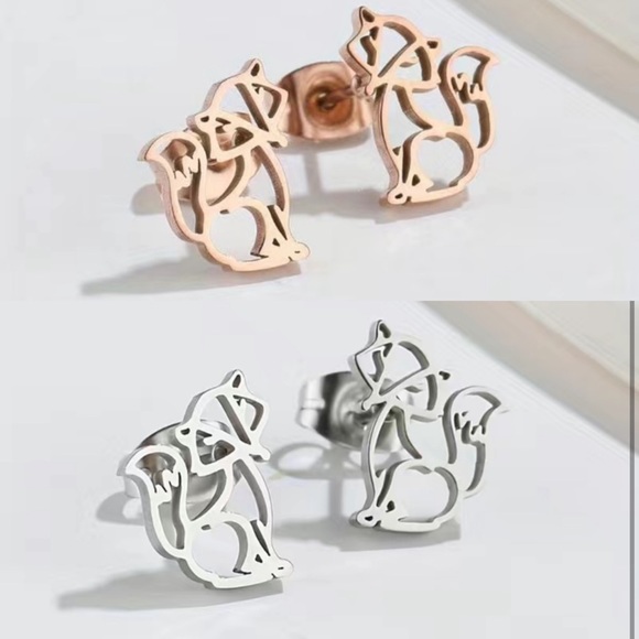 Jewelry - (1) set Clever Fox 🦊 earring studs - Silver or Rose Gold